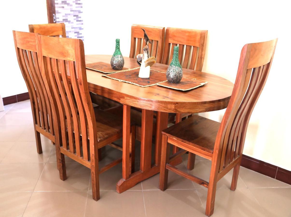 Pearl Lulu Modern Bnb Homestay Νταρ ες Σαλάμ Εξωτερικό φωτογραφία