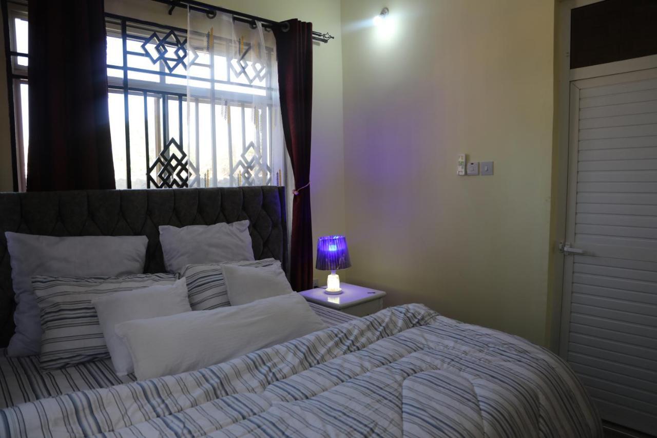 Pearl Lulu Modern Bnb Homestay Νταρ ες Σαλάμ Εξωτερικό φωτογραφία