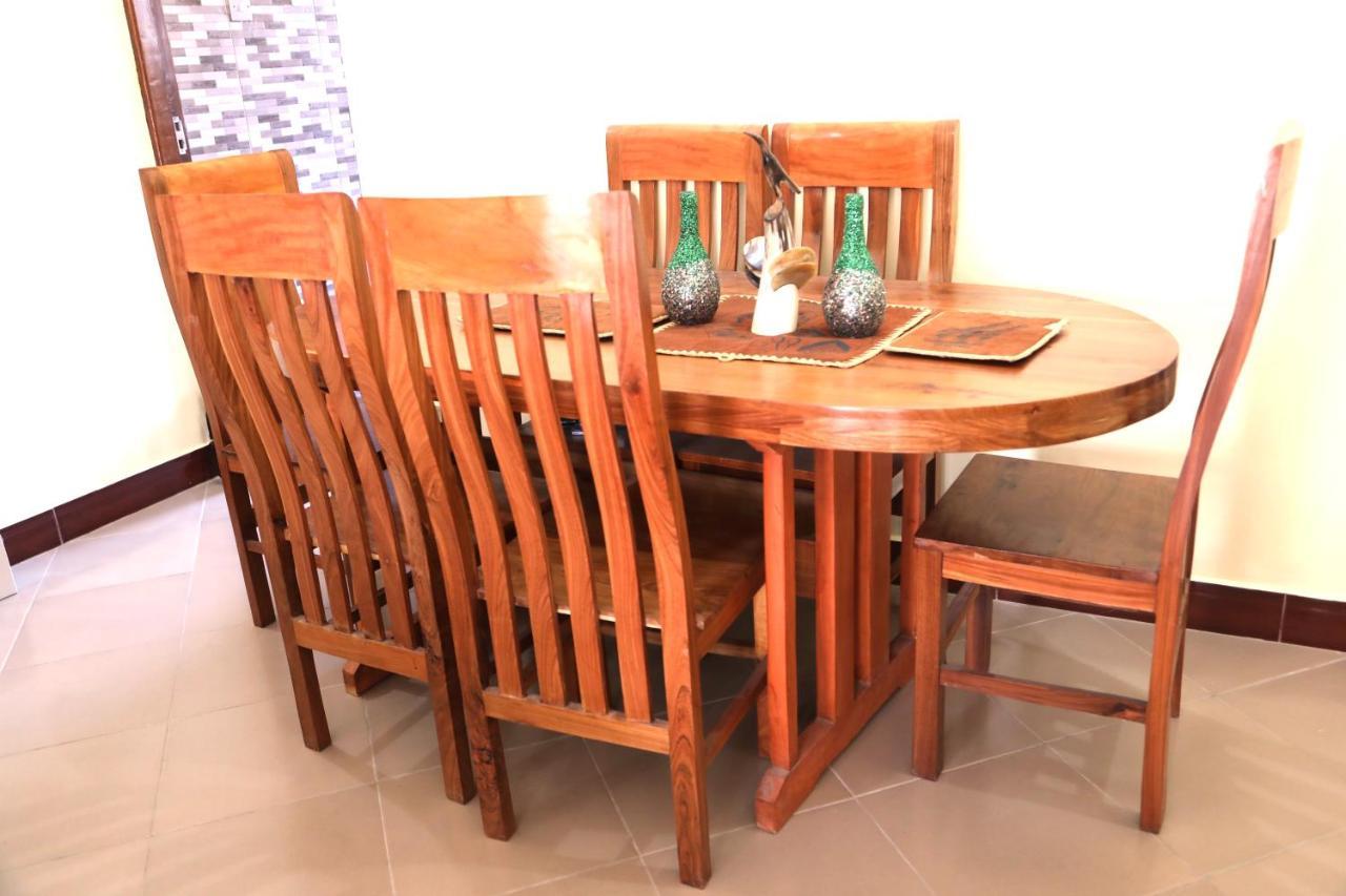 Pearl Lulu Modern Bnb Homestay Νταρ ες Σαλάμ Εξωτερικό φωτογραφία