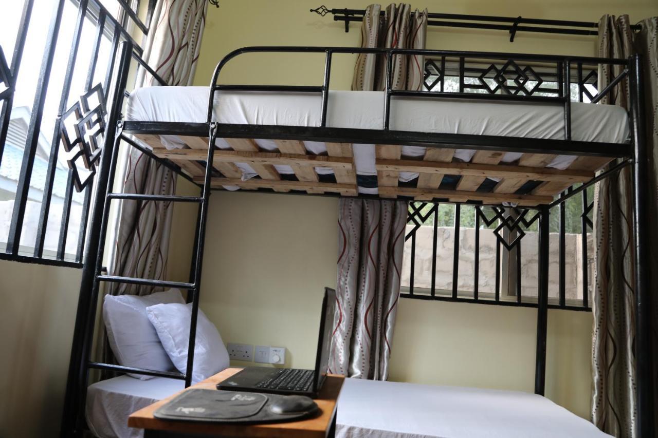 Pearl Lulu Modern Bnb Homestay Νταρ ες Σαλάμ Εξωτερικό φωτογραφία