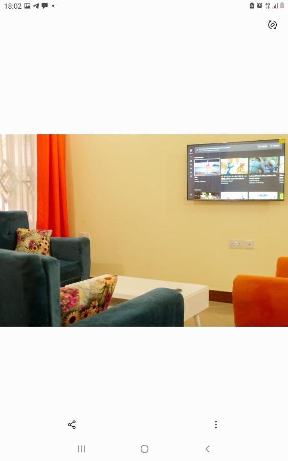 Pearl Lulu Modern Bnb Homestay Νταρ ες Σαλάμ Εξωτερικό φωτογραφία