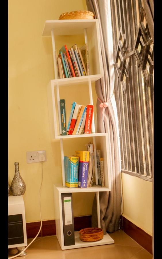 Pearl Lulu Modern Bnb Homestay Νταρ ες Σαλάμ Εξωτερικό φωτογραφία